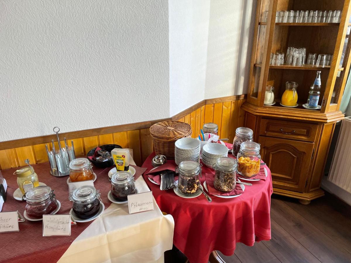 Gasthof Zum Baren Hotel Gernrode  Exterior foto